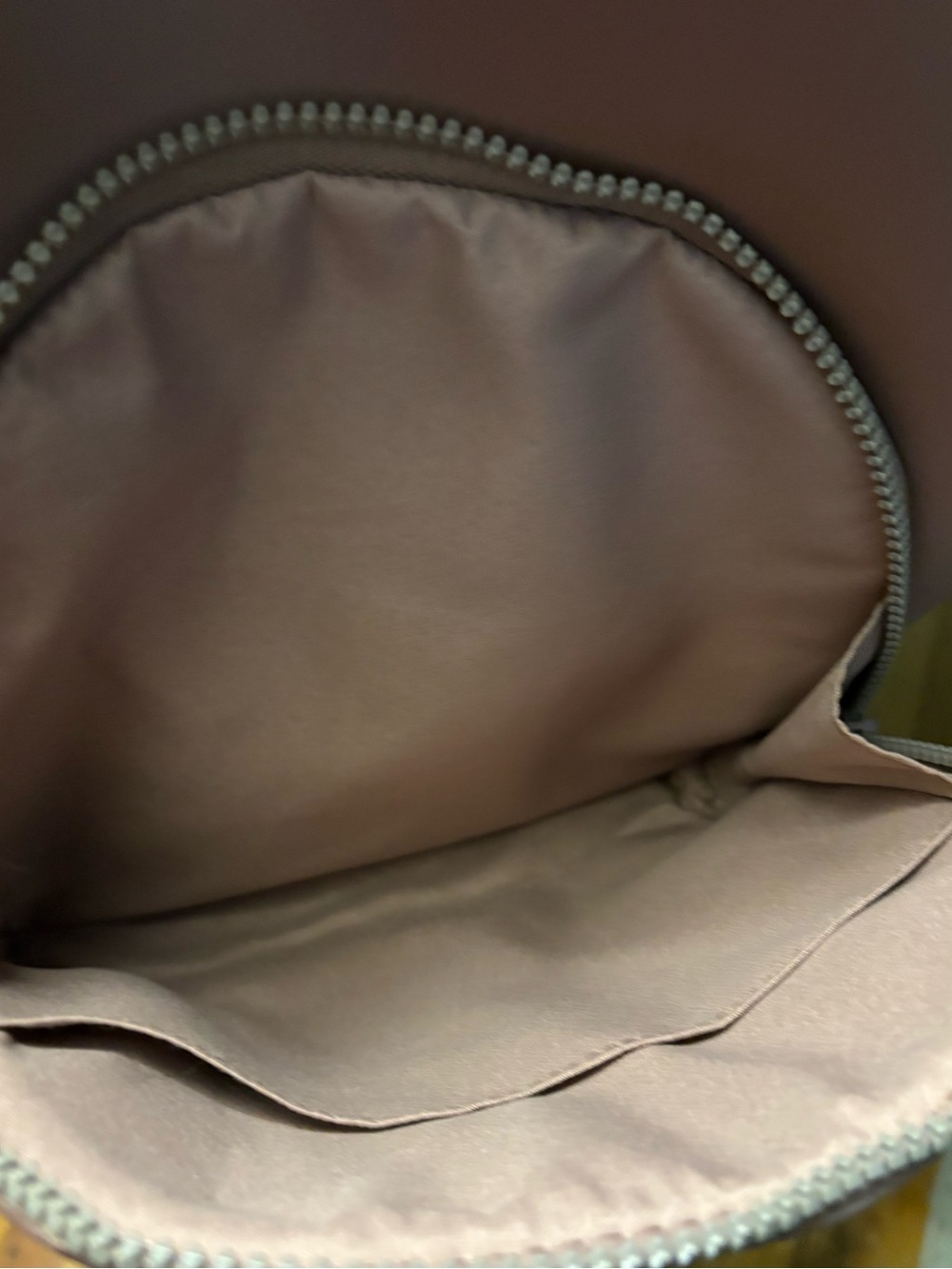 Cynthia Rowley neoprene backpack in Dusty Rose - Picture 3 of 7
